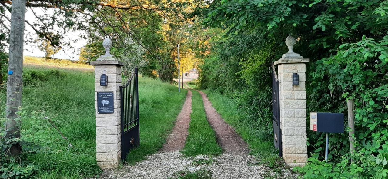 Aux Tuileries Nord B&B Créon Екстериор снимка